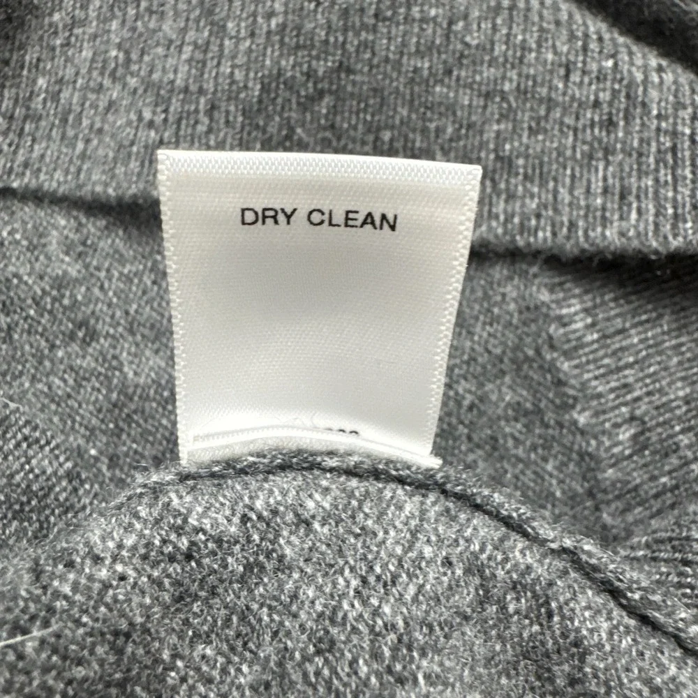 Cremieux Luxury Cashmere Sweater Mens XL Gray V-Neck Pullover Soft Knit Classic